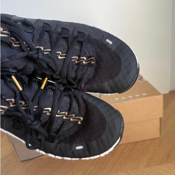 Nike Free Metcon 5 Black/ Fireberry Gold Women Running Sneakers - SZ 8.5 - Picture 8 of 13